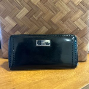 Black Ralph Lauren zip wallet